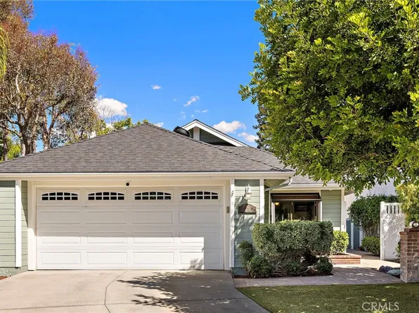 30 Oxbow Creek Ln, Laguna Hills, CA 92653