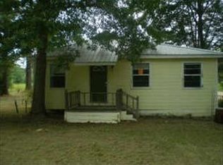 2704 Tank Rd, Terry, MS 39170