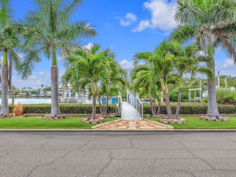 3111 Maritana Dr — Photo 12