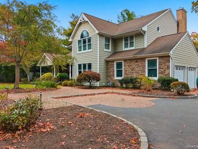 15 Arbor Court, Bohemia, NY, 11716