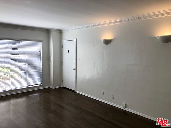 2nd image of 1321 N Laurel Ave APT 7