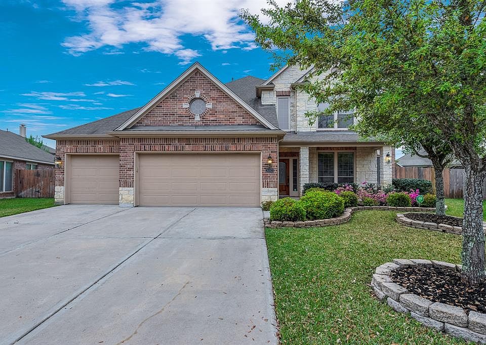 1st image of 26502 Becker Pines Ln