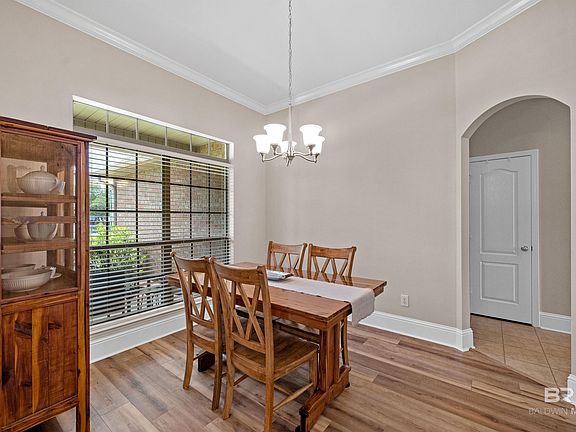 4th image of 24114 Limerick Ln