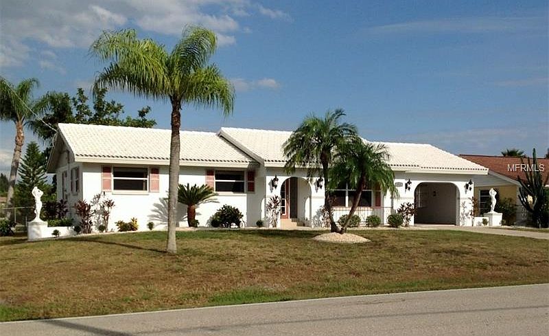 1st image of 581 W Tarpon Blvd NW