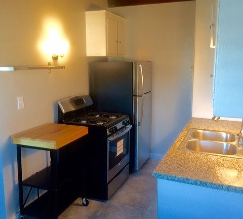 3rd image of 1255 Thomas Ave APT 6