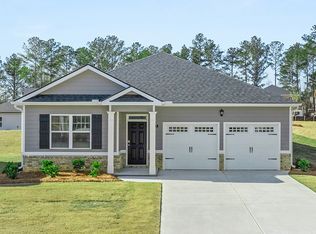 147 Oakchase Park Ln, Hampton, GA 30228