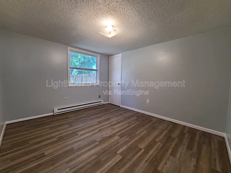 7806 Stevensville Baroda Rd — Photo 10