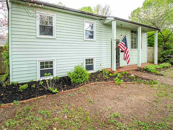 2nd image of 1515 S Alvord Blvd