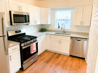 932 Carneal Rd, Lexington, KY 40505