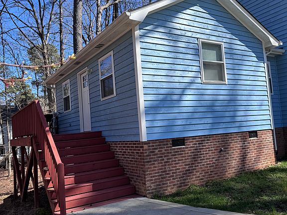 2nd image of 4 Bunker Hill Pl