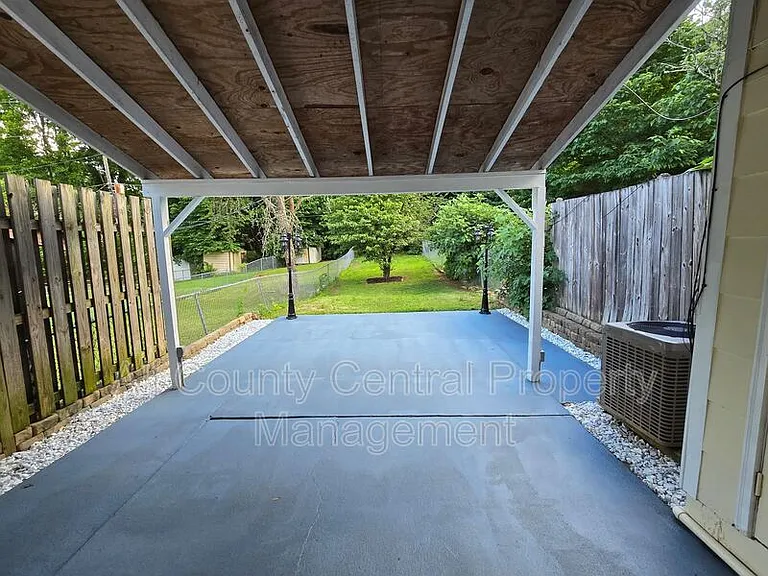 2350 Grayson Valley Cir — Photo 15