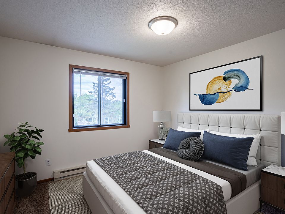 Fargo, ND Briar Pointe Apartments | Bedroom