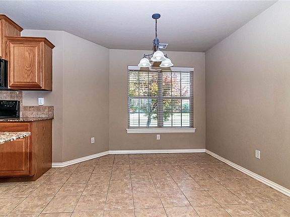 5th image of 3899 Tanyard Dr