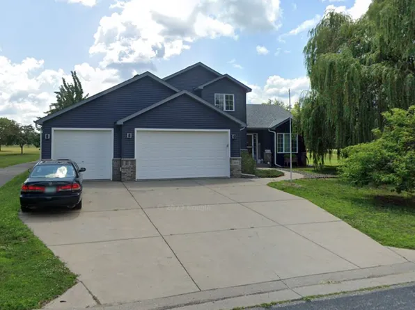 380 Robert Dr, Hastings, MN 55033