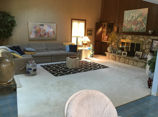 7385 SW Willowmere Dr, Portland, OR 97225