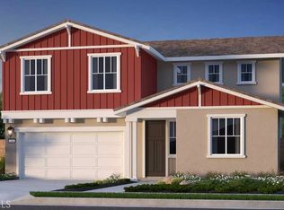 34354 Coconut Cir, Winchester, CA 92596