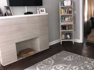 7451 S Champlain Ave #2, Chicago, IL 60619