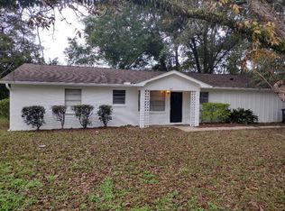 360 S Section St, Fairhope, AL 36532