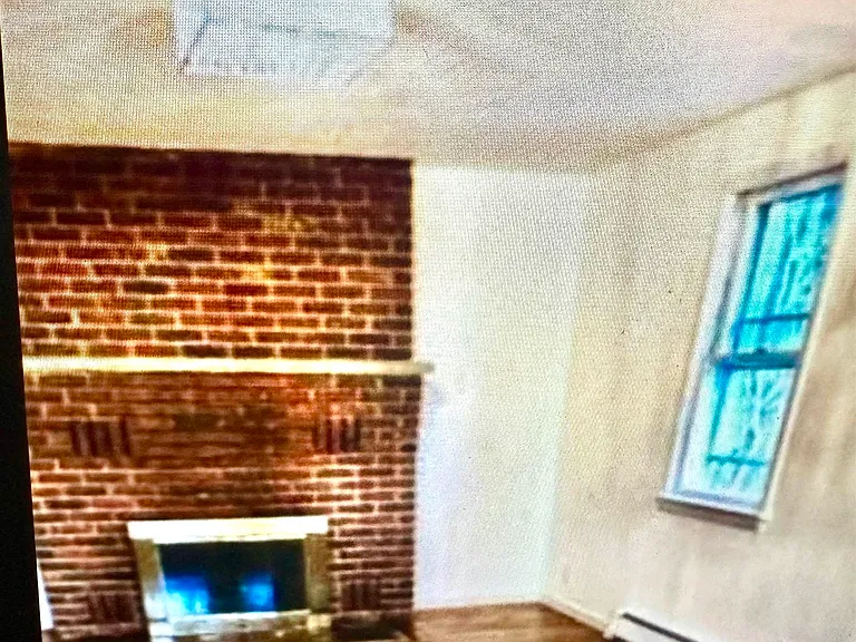 350 Central Ave #HOUSE — Photo 6