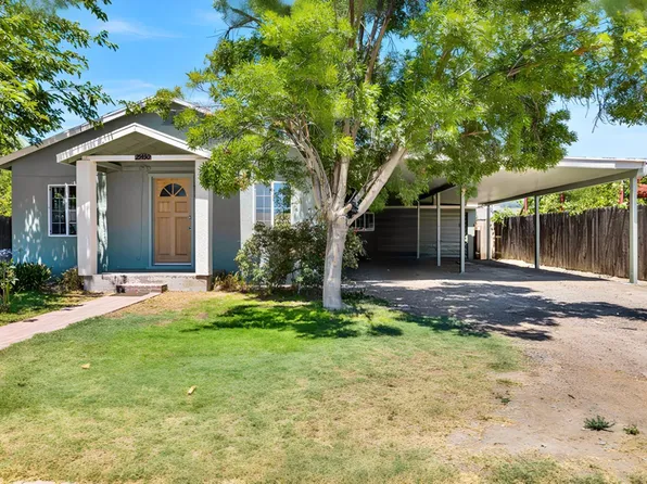 25430 W Tuft Ave, Tranquillity, CA 93668