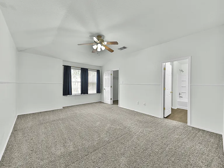 210 Hallie Pass — Photo 25