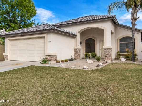 1031 S CROSSROADS Drive, Gilbert, AZ 85296