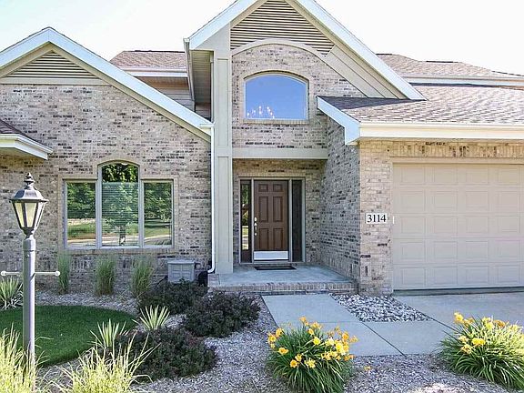 2nd image of 3114 Harlan Cir