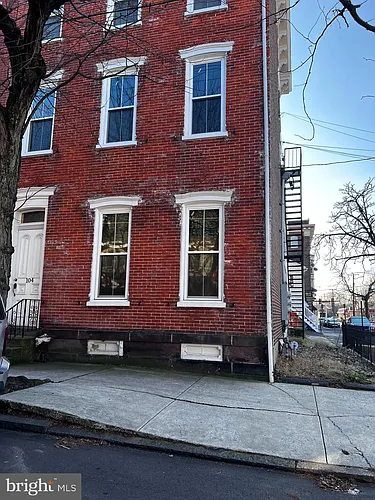 104 King St #1F Photo 1
