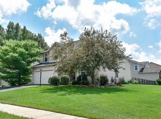 677 Norfolk Sq S, Pickerington, OH 43147