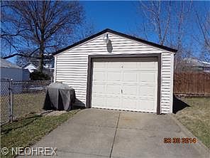 2nd image of 795 Minota Ave