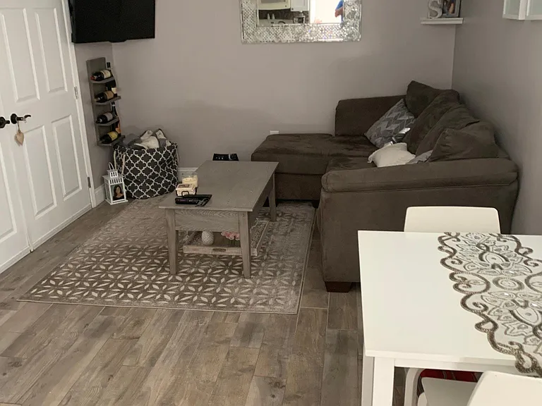 252 Malvine Ave #2 — Photo 6