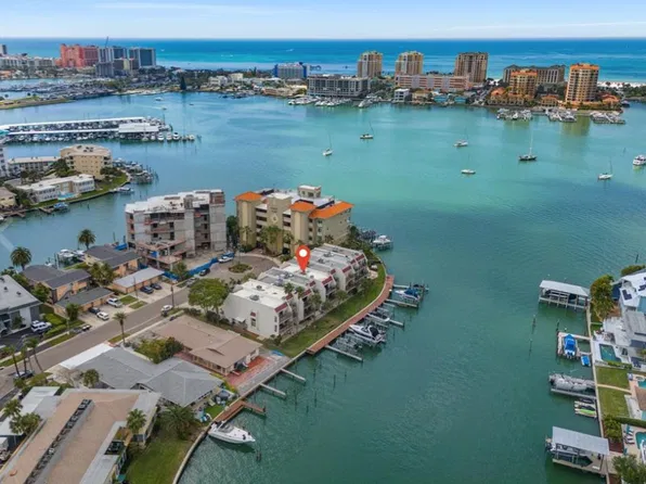 220 Skiff Pt, Clearwater Beach, FL 33767