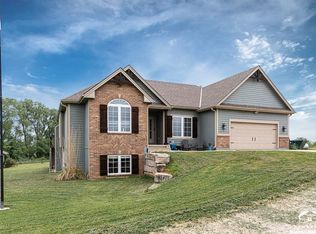 14690 254th St, Lawrence, KS 66044