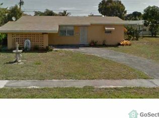 3410 NW 46th Ave, Lauderdale Lakes, FL 33319