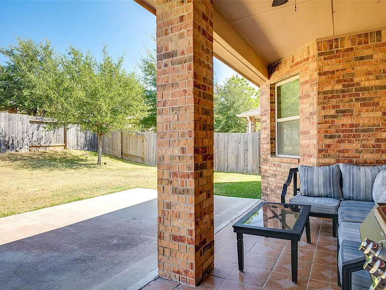 8470 Coral Cove Pass Ln — Photo 30