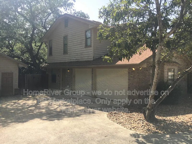 Building Photo - 13823 Crown Blf