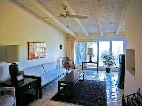 5th image of 1118 E OCOTILLO Circle