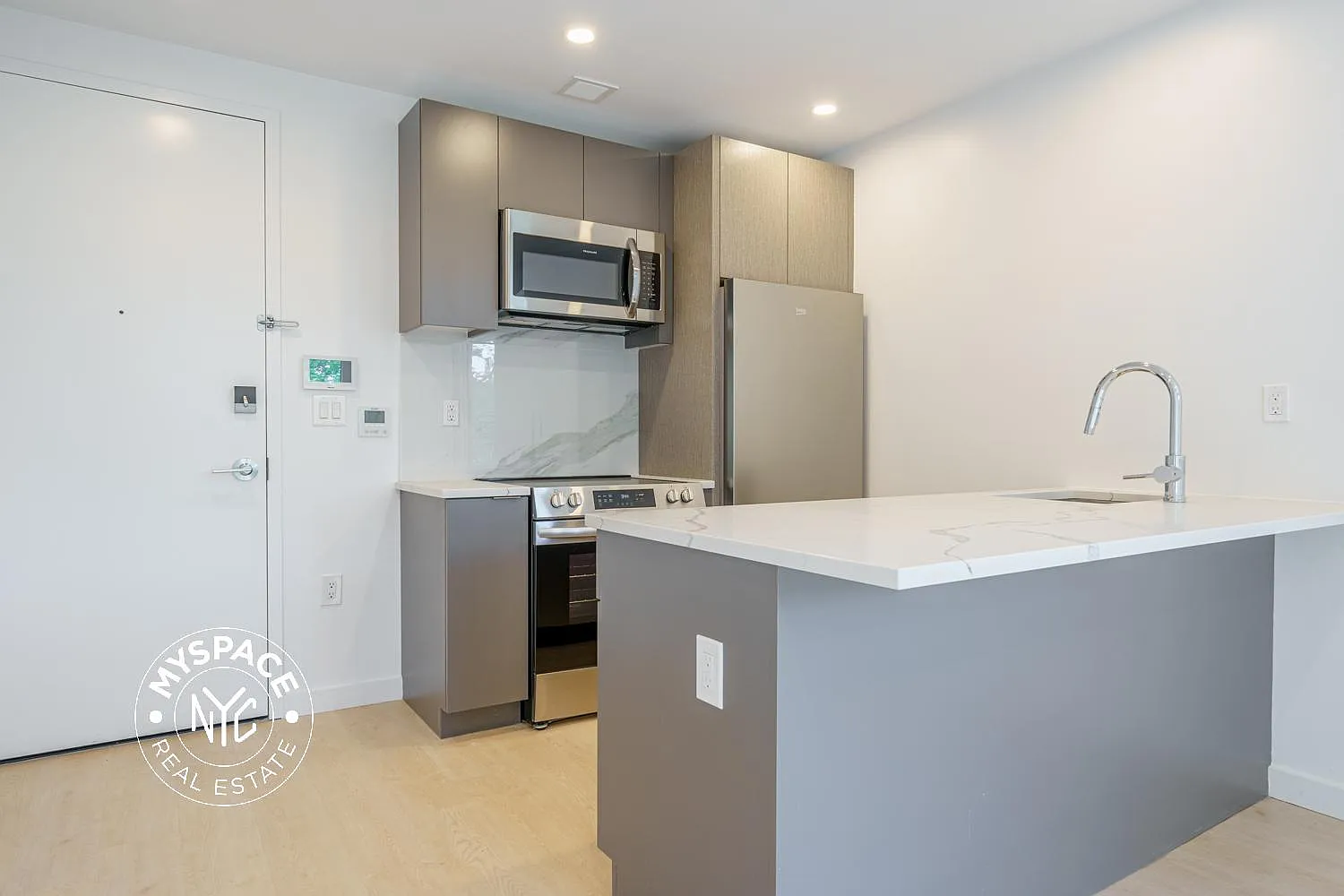 1499 Bedford Avenue — Photo 4