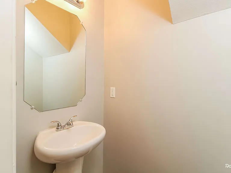 832 Oak Bend Dr — Photo 10