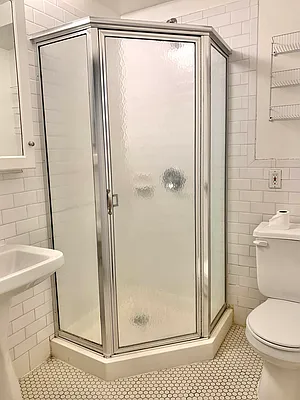 Rented by The Downtown LLC | media 43