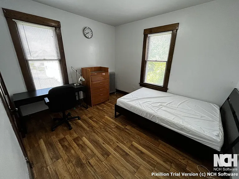 36 Farr Ave — Photo 22