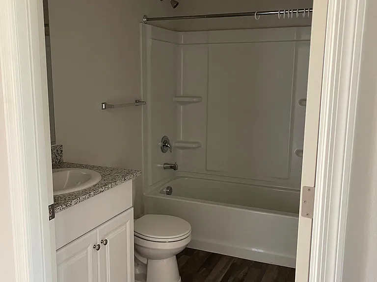 1008 W Nina Dr — Photo 7