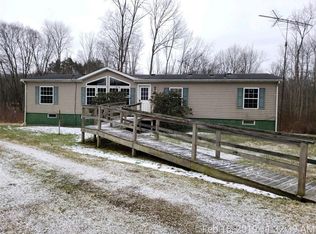 1016 Meadville Rd, Titusville, PA 16354