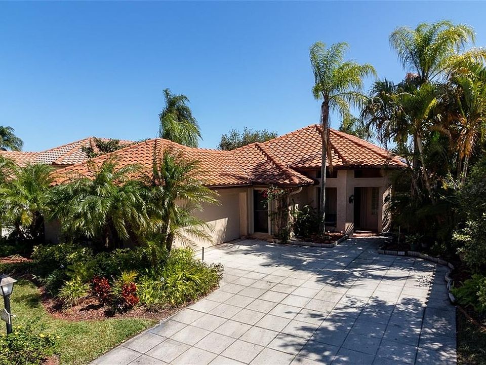 1st image of 2747 SW Mariposa Cir