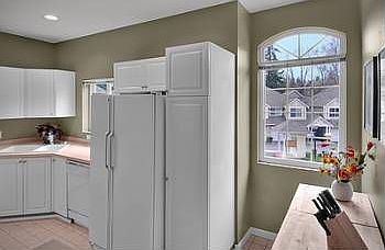 4th image of 6527 SE Cougar Mountain Way