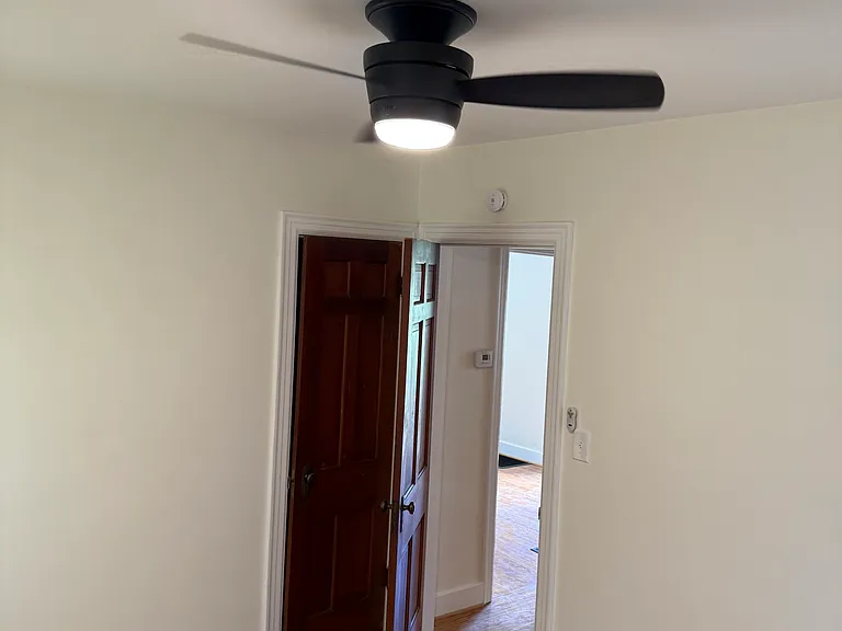 944 Highland Park Dr — Photo 9