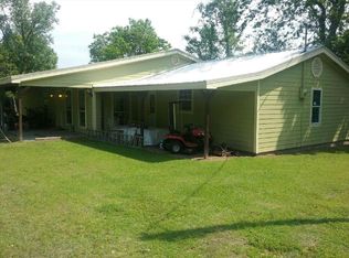 920 W High St, Grand Saline, TX 75140