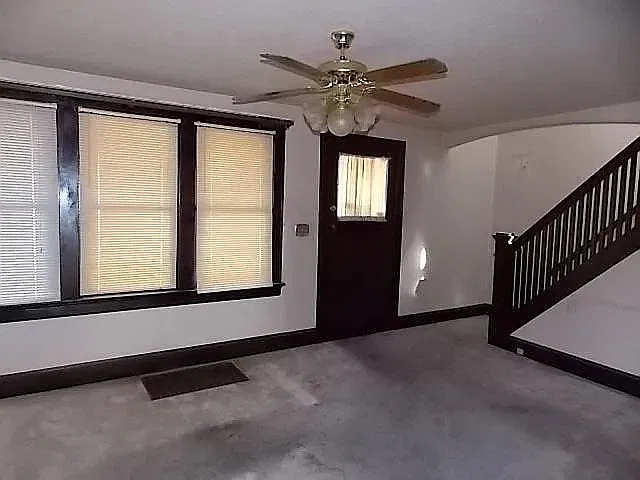 2 bed, 1087 sqft, $1,500 — Photo 2