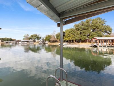 118 Bluebird Cir, Highland Haven, TX, 78654