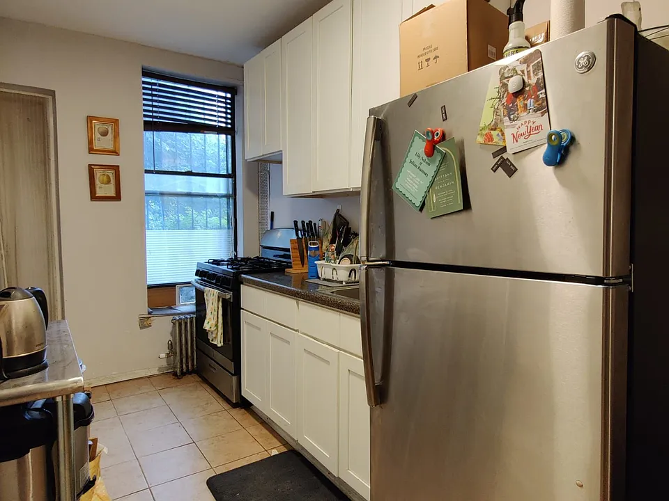 139 Jefferson Ave #1R
